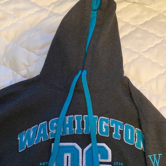 Washington DC sweatshirt - Picture 2 of 2